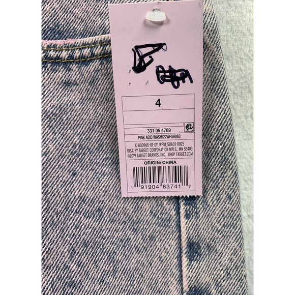 WILD FABLE Women's Pink Distressed High Rise Cut-Off Bermuda Jean Shorts Sz 4 - Picture 7 of 8